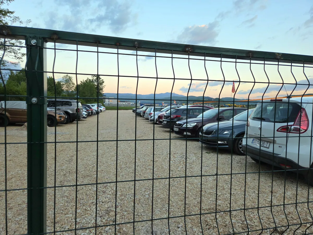 Galerija – Parking aerodrom Sarajevo
